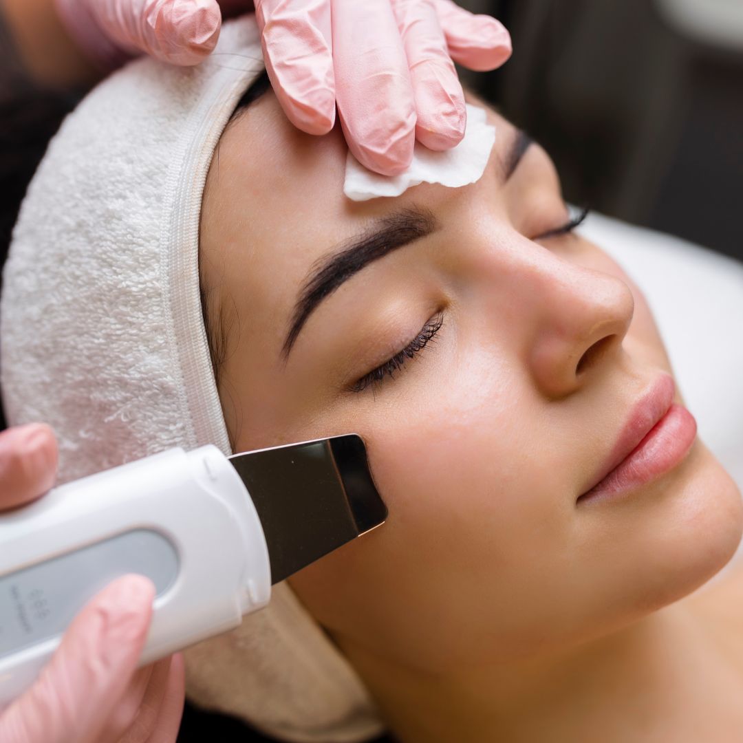 Limpieza facial profunda con equipo Aquabella (1 sesión)